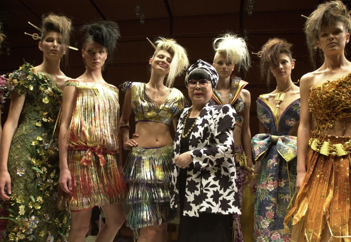 2002 Alta Moda Collezione AW 2002/2003 “JAPANESE MODERN”