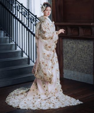 YUMI KATSURA OFFICIAL WEBSITE | ユミカツラ公式サイト｜ブライダル